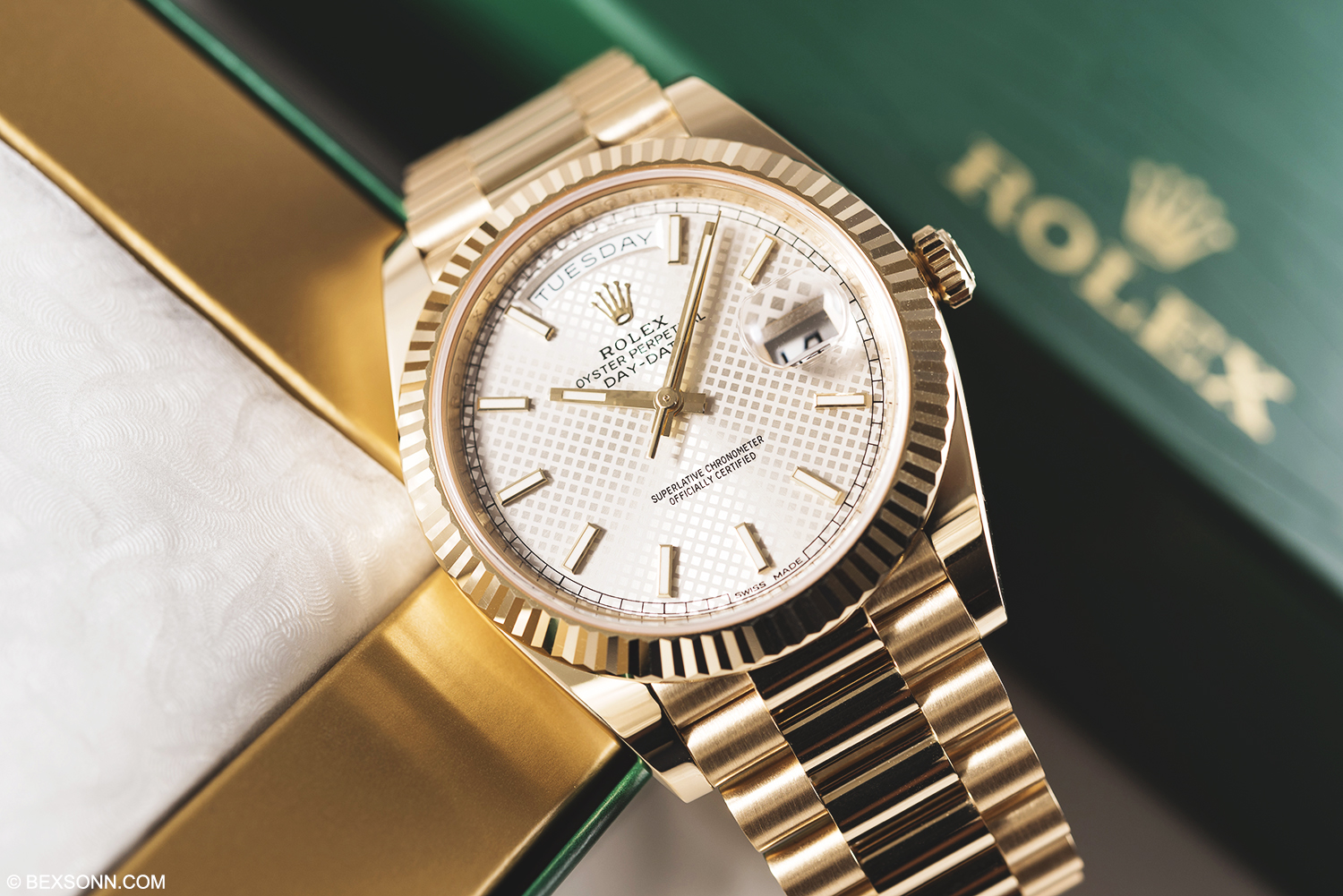 rolex day date 40 champagne dial